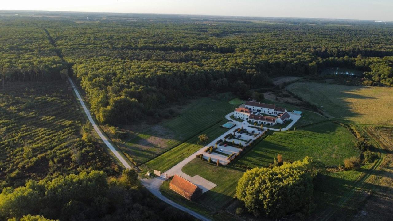 Le Prieure De Boulogne Hotel Tour-en-Sologne Bagian luar foto